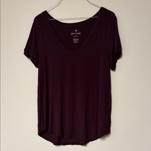 American Eagle Outfitters V-Neck Tee - Rich Purple